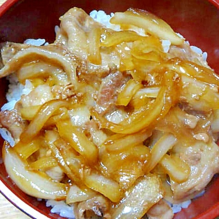 新玉ねぎと豚バラ肉の照り焼き丼